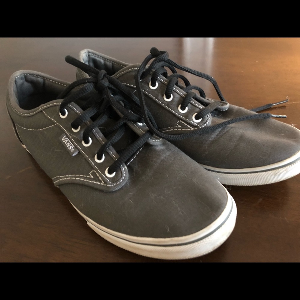 Classic slate gray Vans w black laces